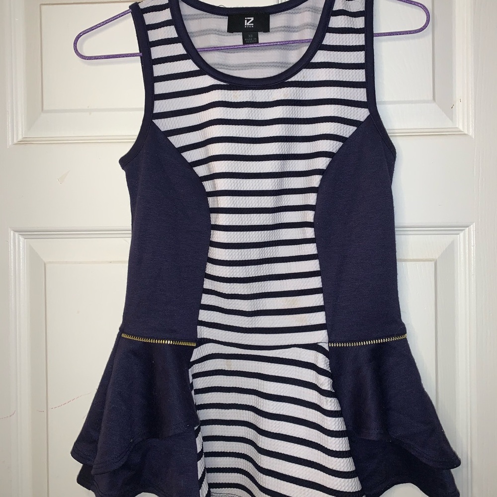 XS iZ Byer Striped Top